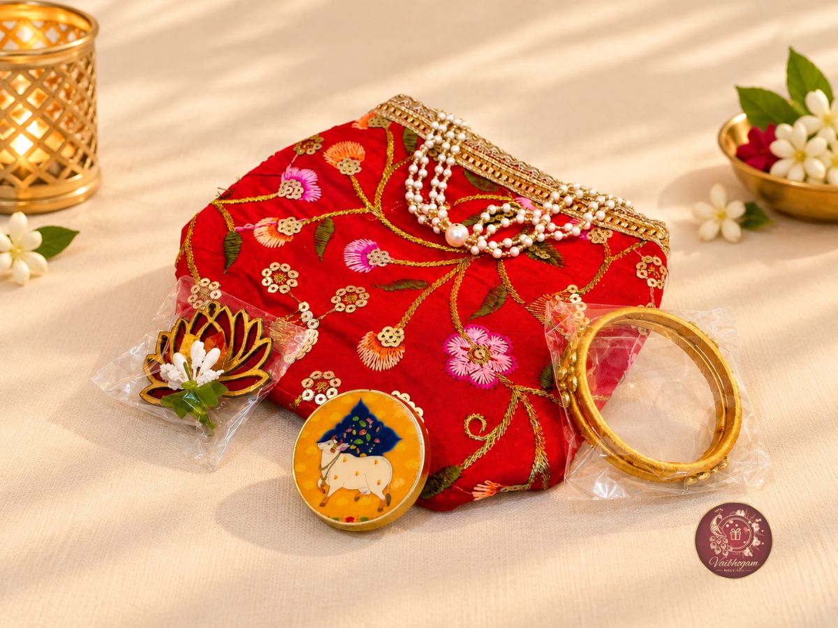 Embroidered Bag Hamper