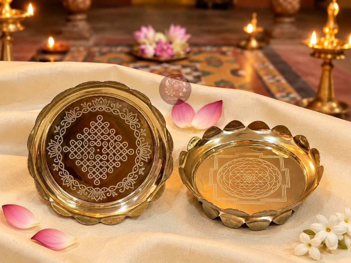 Brass Lotus Stand